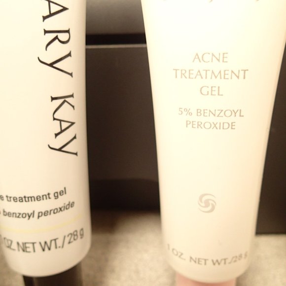 Mary Kay Acne Treatment Gel - Picture 3 of 4